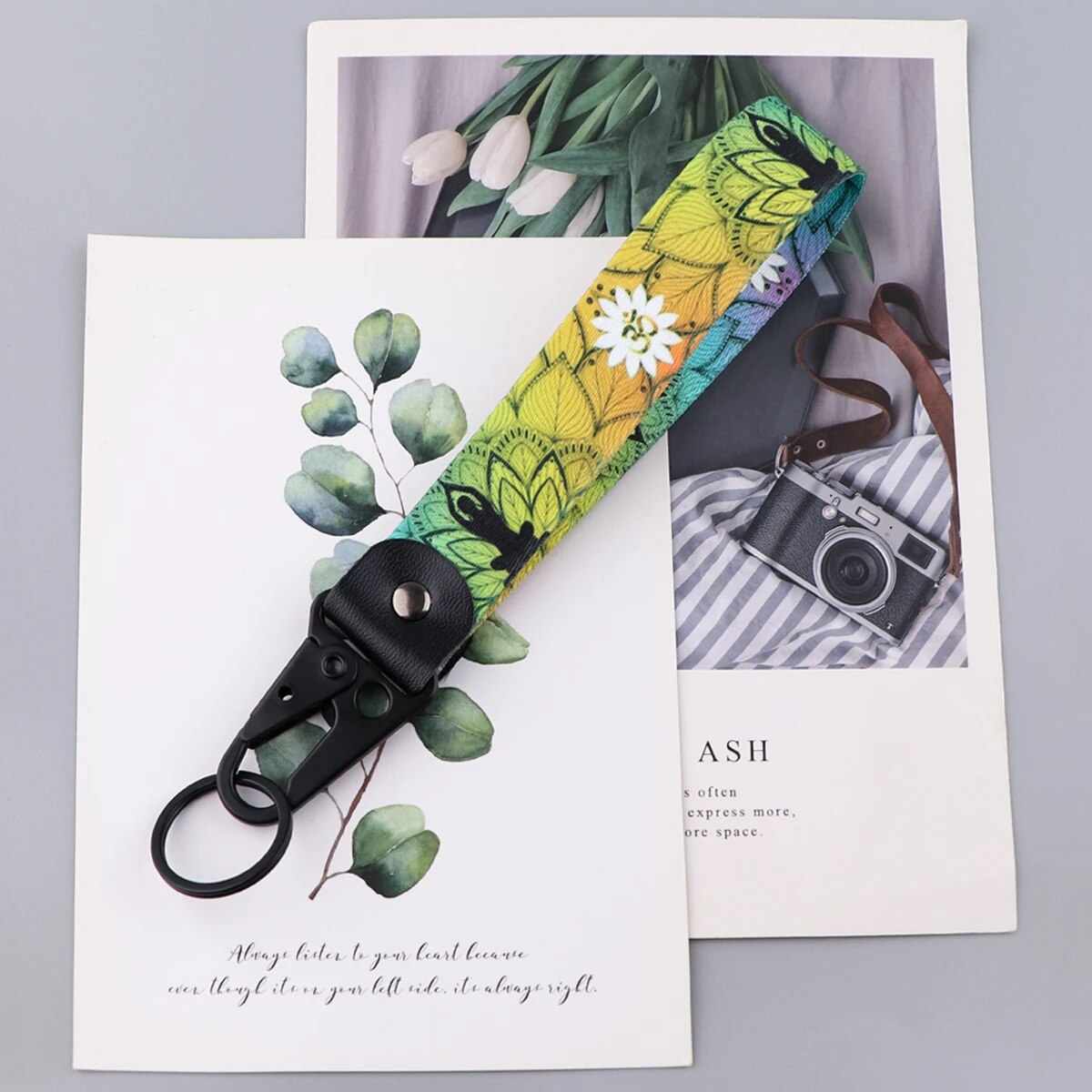 Mandala Daisy Flower Wrist Lanyard Keychain with Keyring Clip