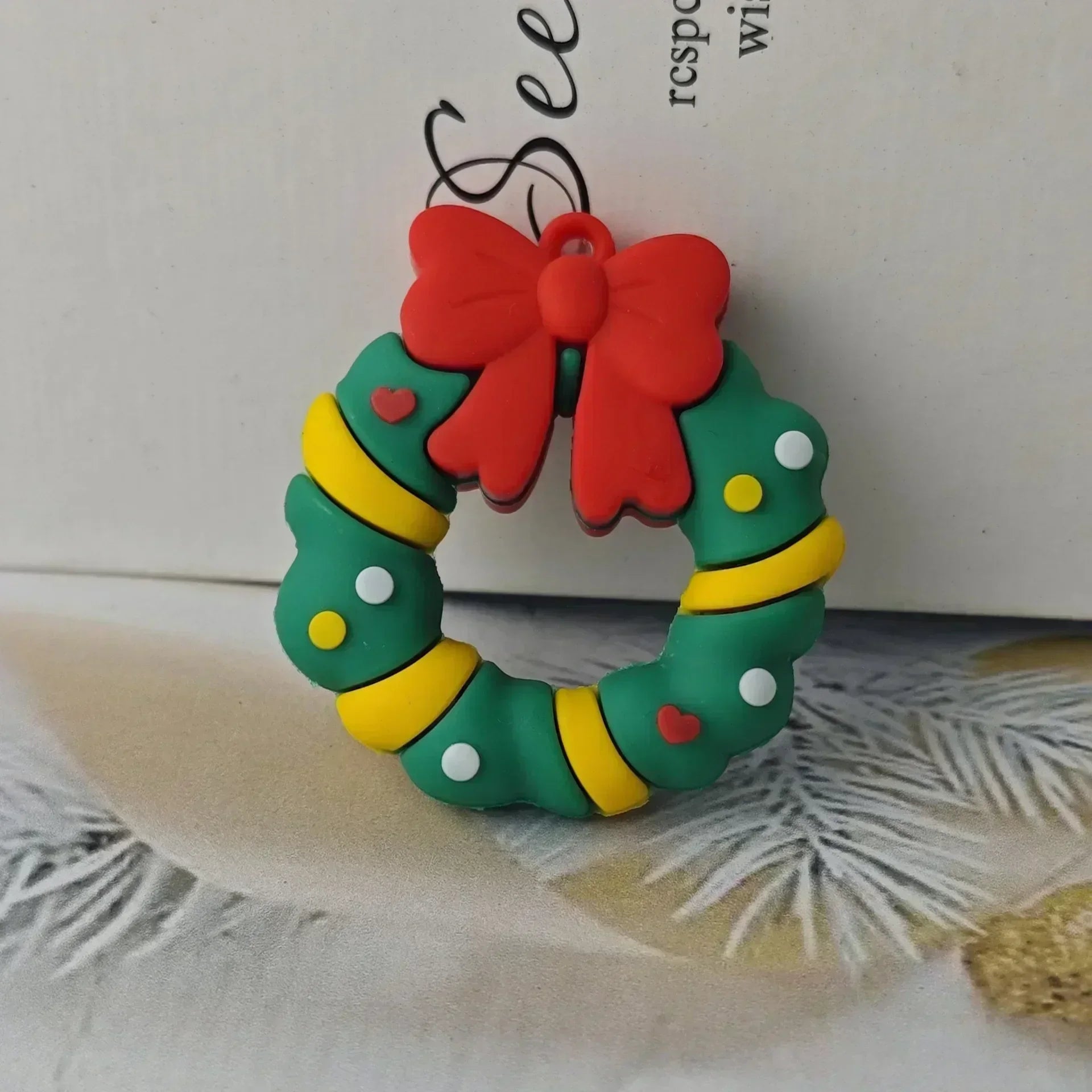 'Christmas Wreath' Keyring Resin Keychain